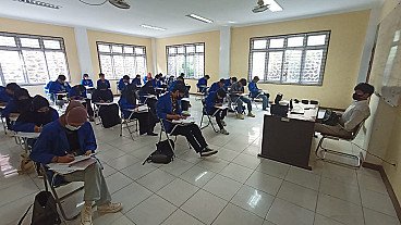                                          289 Mahasiswa Politani Ikuti Test TOEFL
                                         