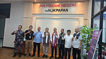                                          Samarinda Polytechnic Strengthens the Role of Vocational Education in the Science and Technology Transformation Workshop at Poltekba
                                         