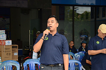                                          Fun Walk to Commemorate the 37th Anniversary of the Samarinda State Agricultural Polytechnic
                                         