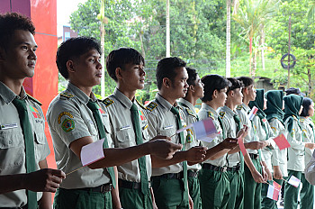                                          Kunjungan Guangxi Eco-Engineering Vocational and Technical College ke Politani Samarinda juga Jajaki Kerja Sama Strategis di Bidang Kehutanan, Lingkungan, Pertanian, dan Teknologi
                                         