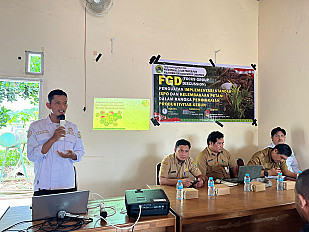                                          Politani Samarinda Perkuat Implementasi ISPO dan Kelembagaan Petani untuk Perkebunan Berkelanjutan
                                         